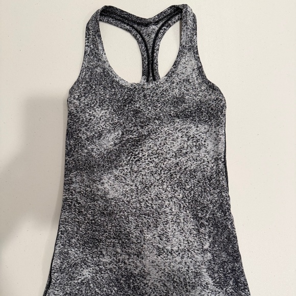 Lululemon Tank Top - size 4/6 - Picture 1 of 2